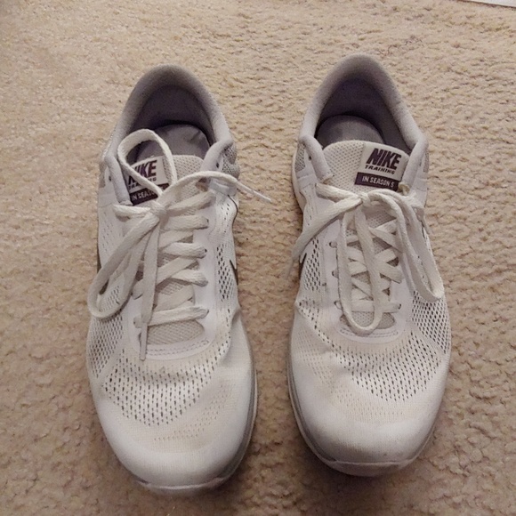 Nike Shoes - Nike Athletic Shoe